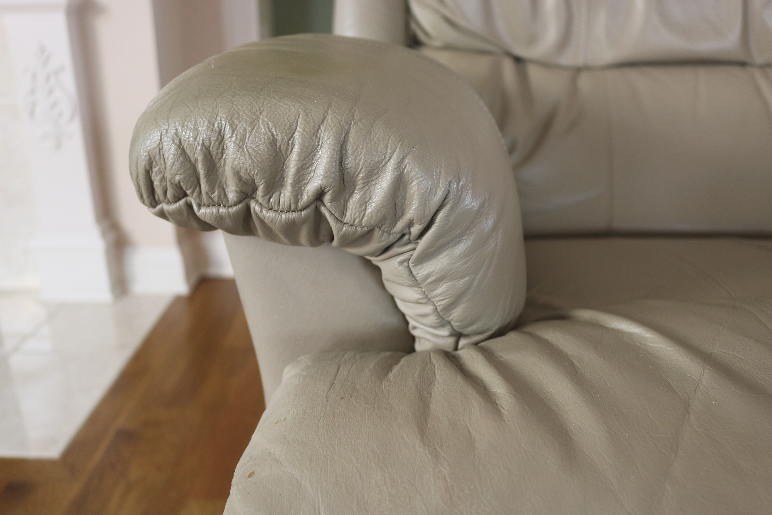 LazyBoy Leather Swivel Recliner EBTH