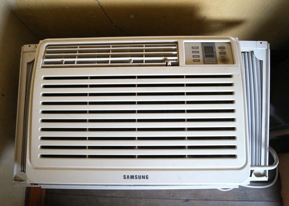 Samsung 10200 BTU Window Air Conditioner EBTH