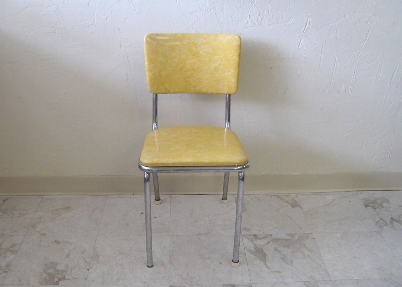 Mid Century Yellow Vinyl Kitchen Chair EBTH   IMG 3590 