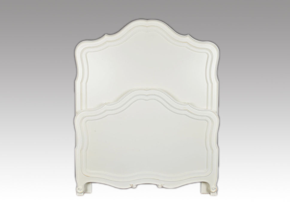 Twin Headboard and Footboard by Stanley Furniture with Cedar Slats EBTH