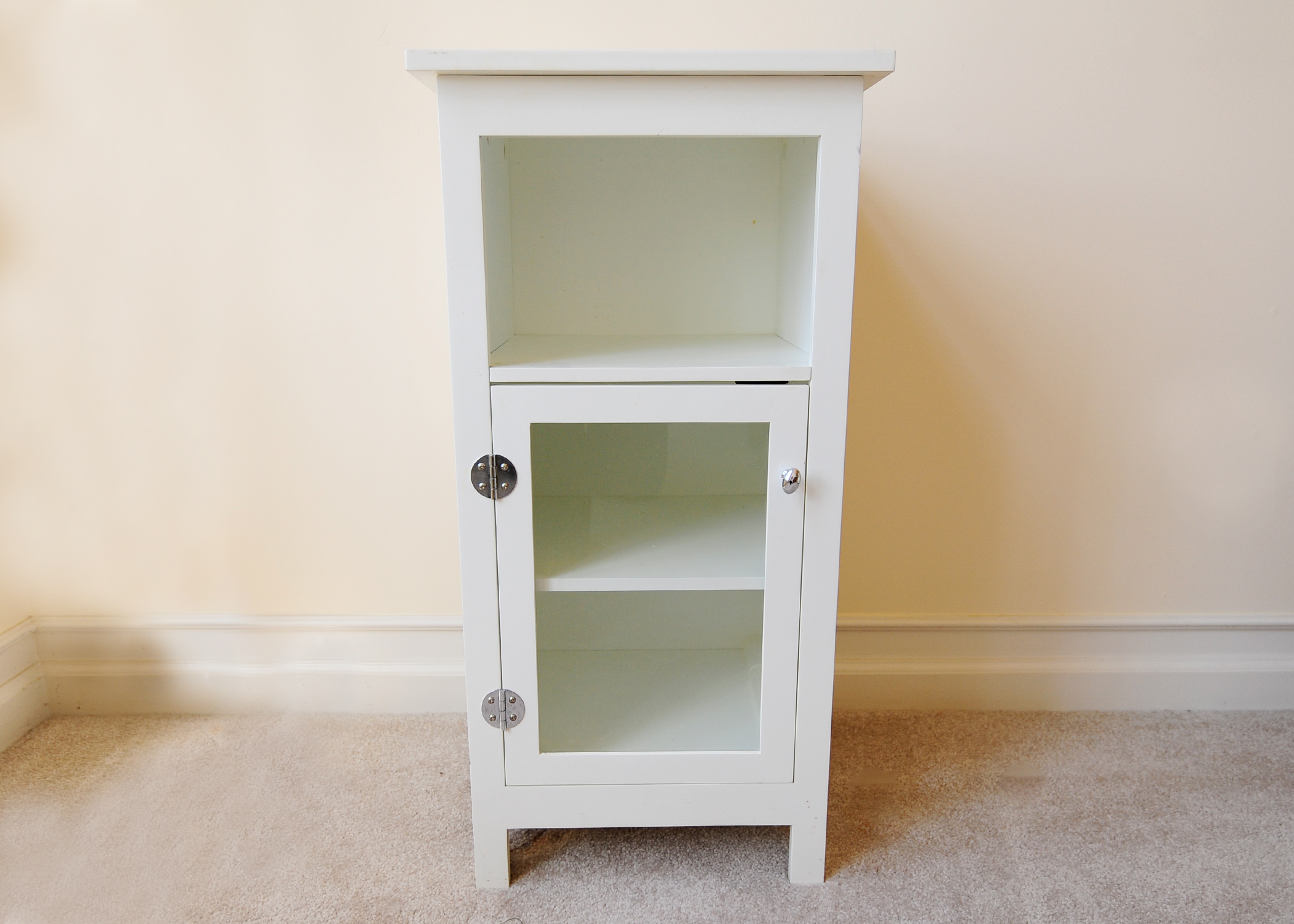 Glass Front Storage EBTH