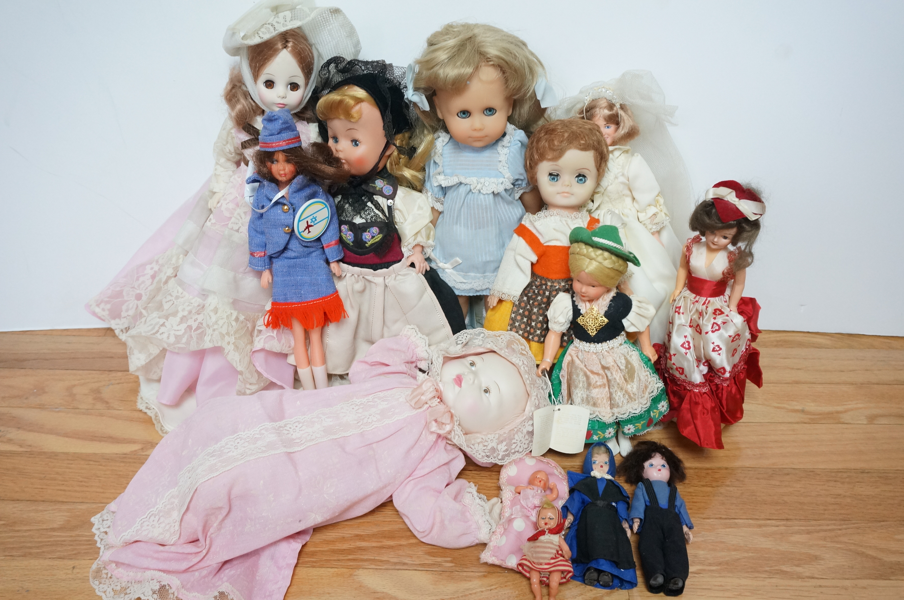 Collection Of Vintage Dolls Ebth