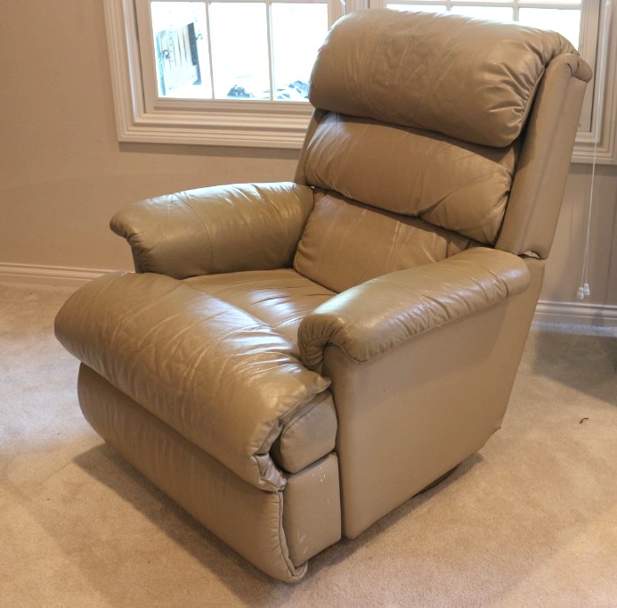 LazyBoy Leather Swivel Recliner EBTH