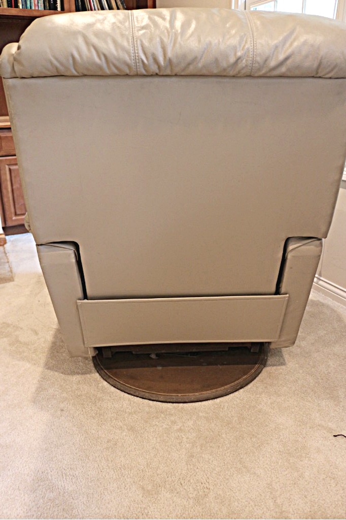 LazyBoy Leather Swivel Recliner EBTH