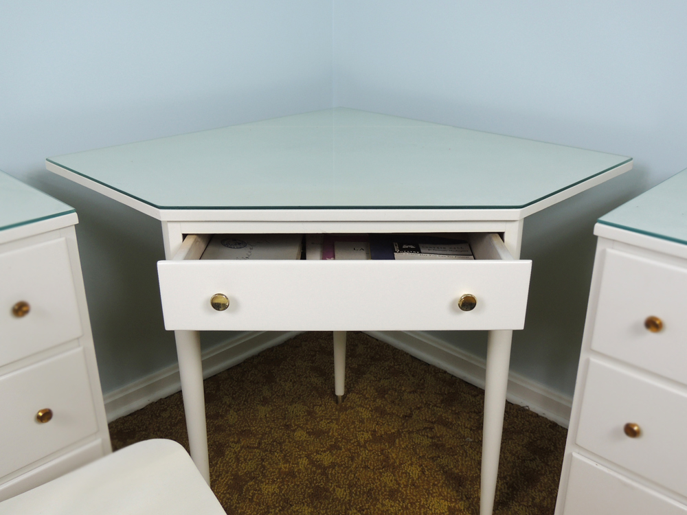 Mid Century White Corner Desk and Chair EBTH