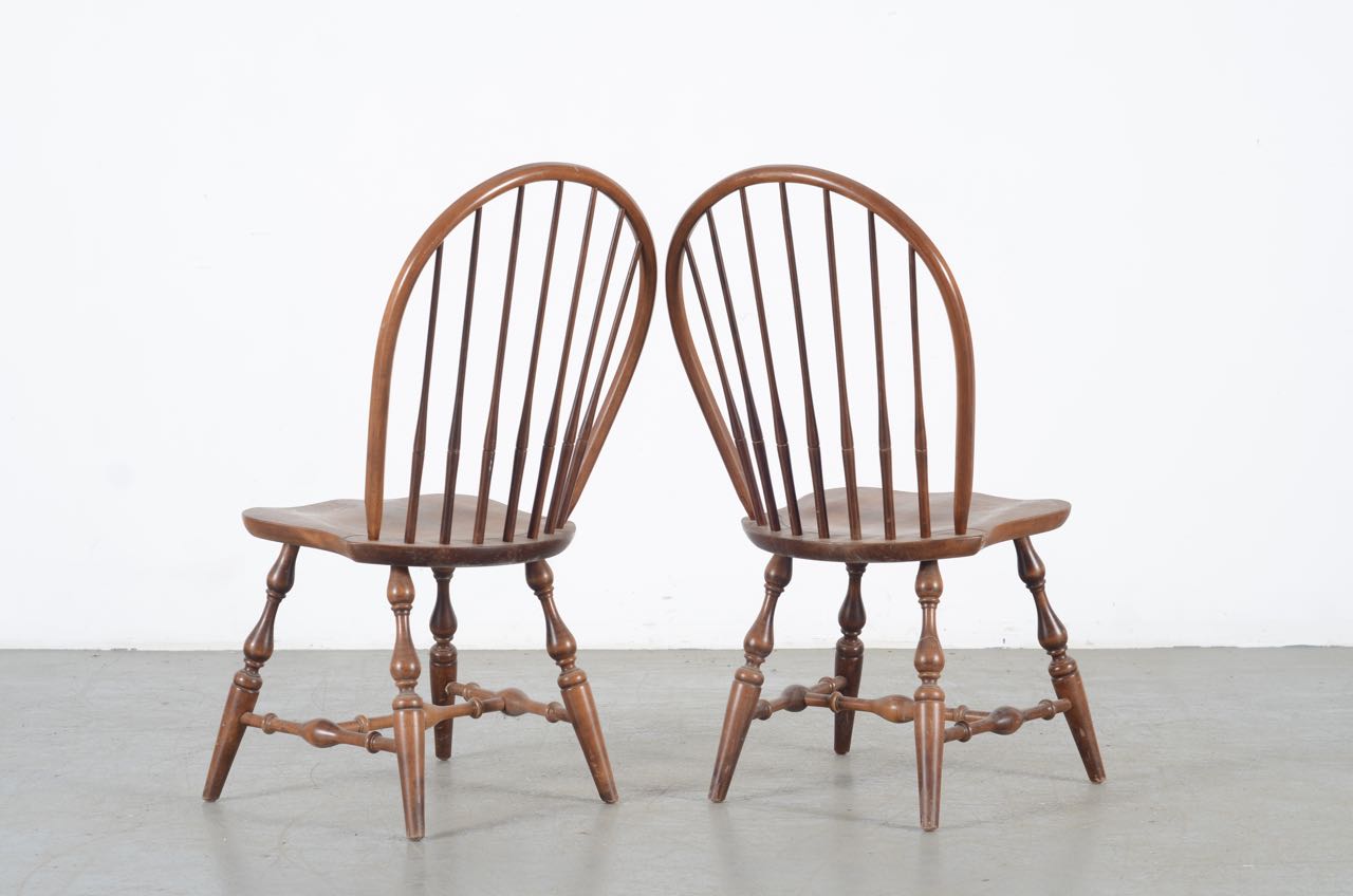 Pair of Nichols & Stone Rockport Side Chairs EBTH
