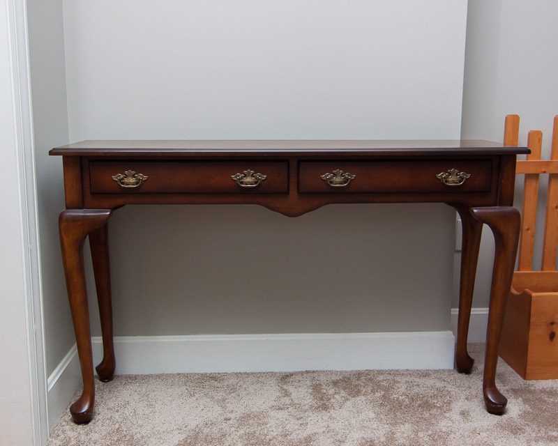 Queen Anne Style Sofa Table EBTH