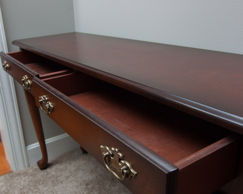 Queen Anne Style Sofa Table EBTH