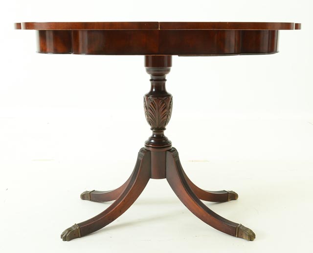 Duncan Phyfe Style Mahogany Flip Top Game Table EBTH