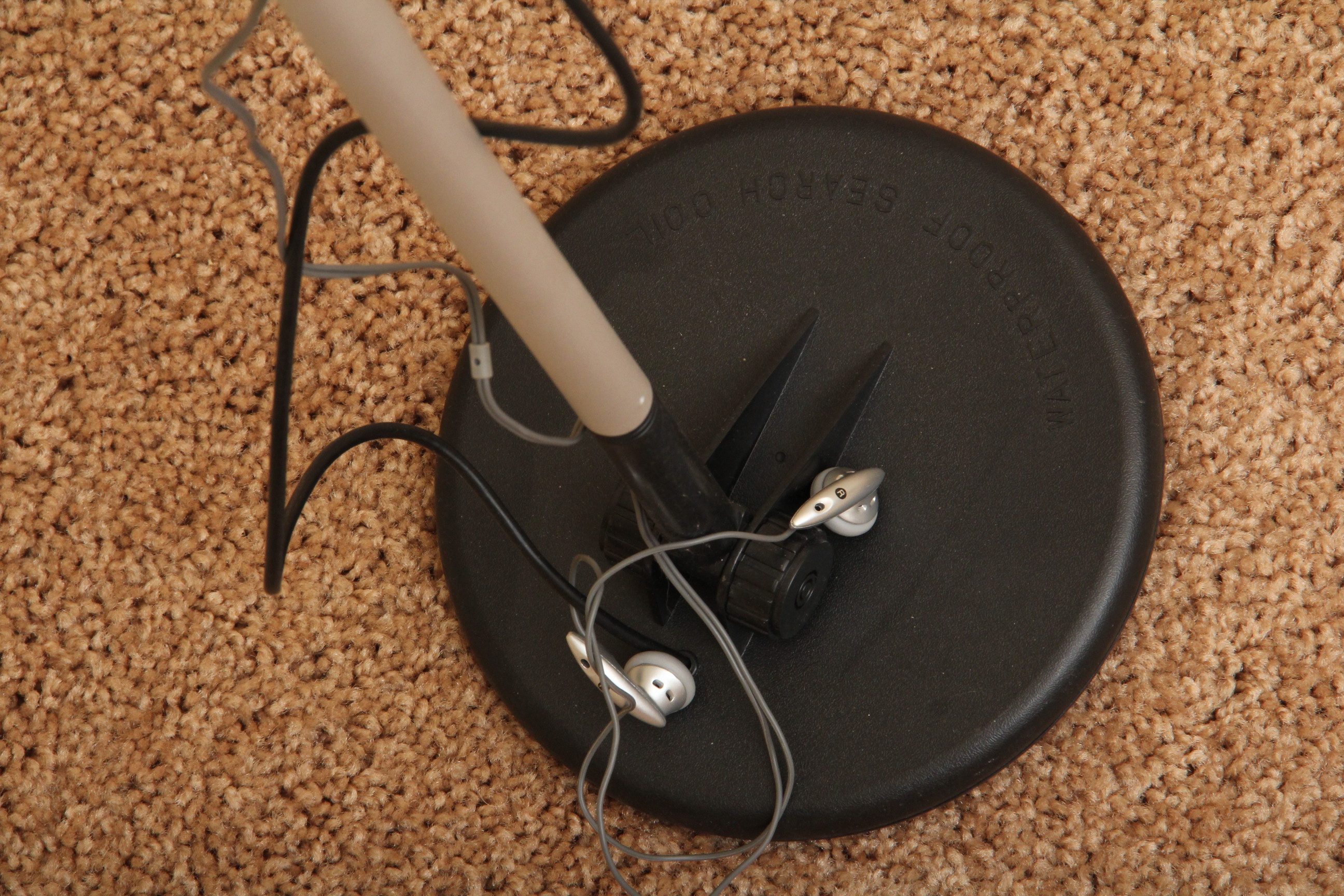 Gold Century Metal Detector EBTH