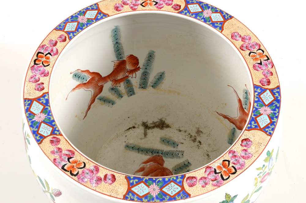 Chinese Style Glazed Ceramic Fishbowl / Planter EBTH