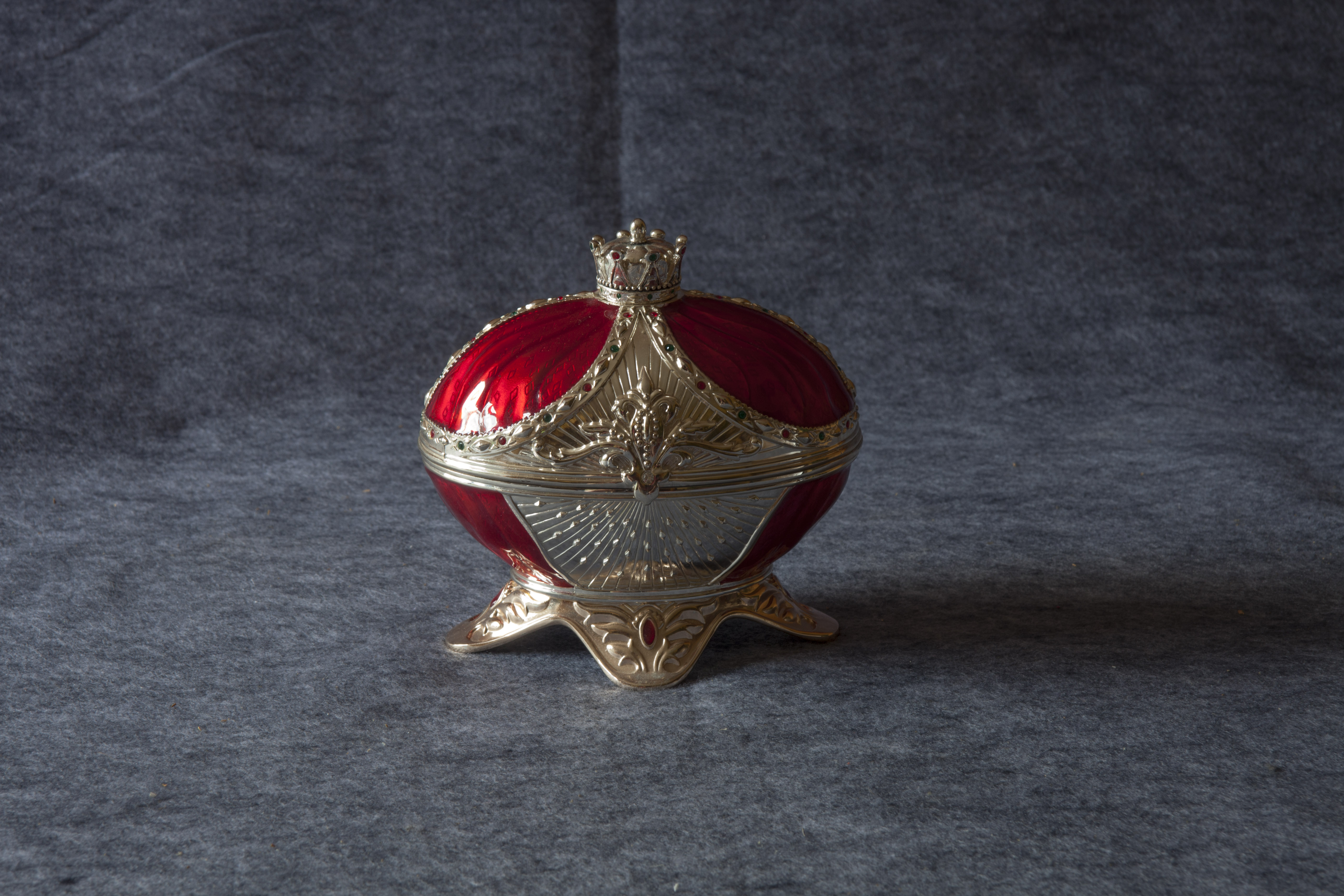 Wallace Silver Plated Musical "Nutcracker" Egg EBTH