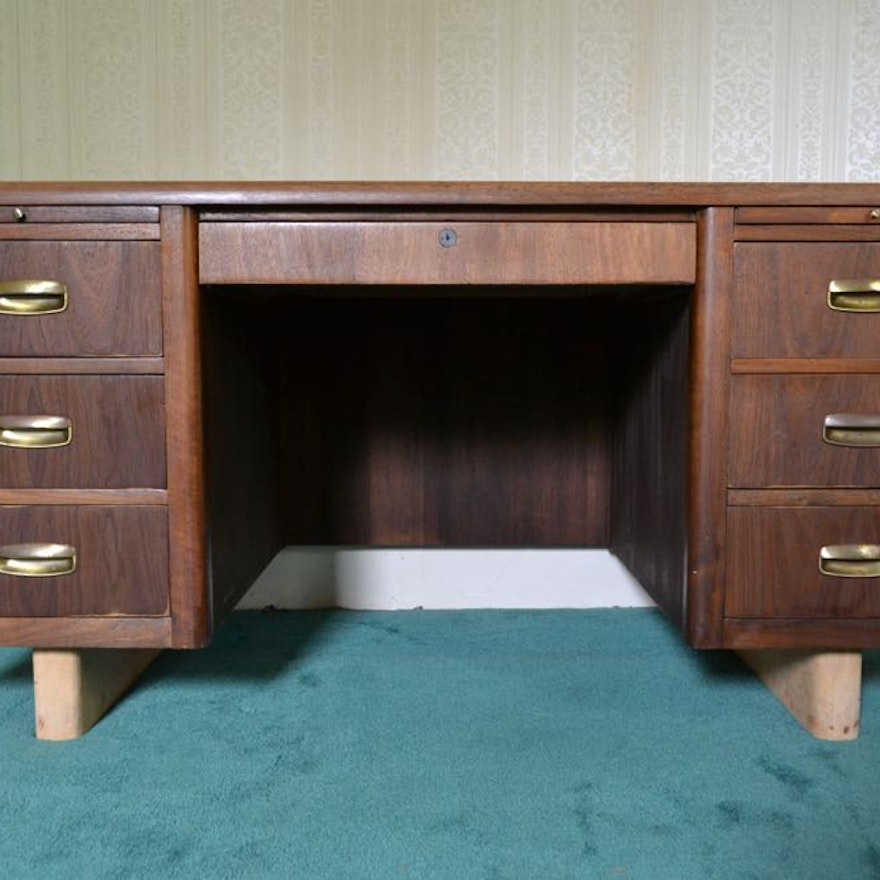 Vintage Jasper Desk Co Tanker Desk Ebth