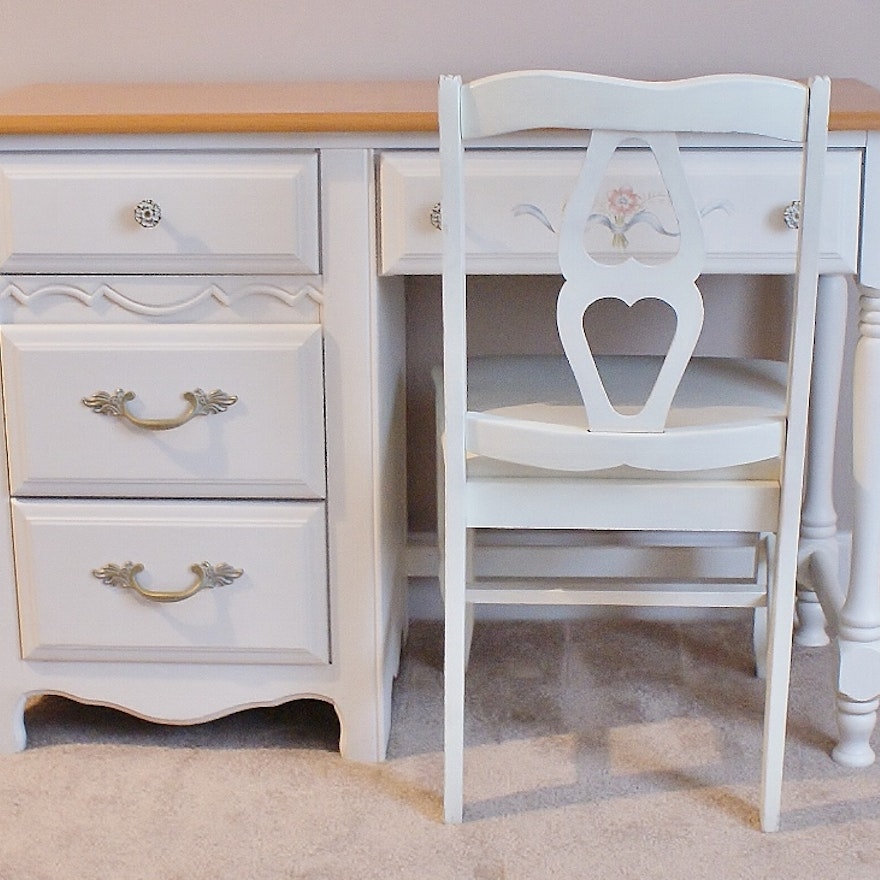 Broyhill Writing Desk And Chair Ebth