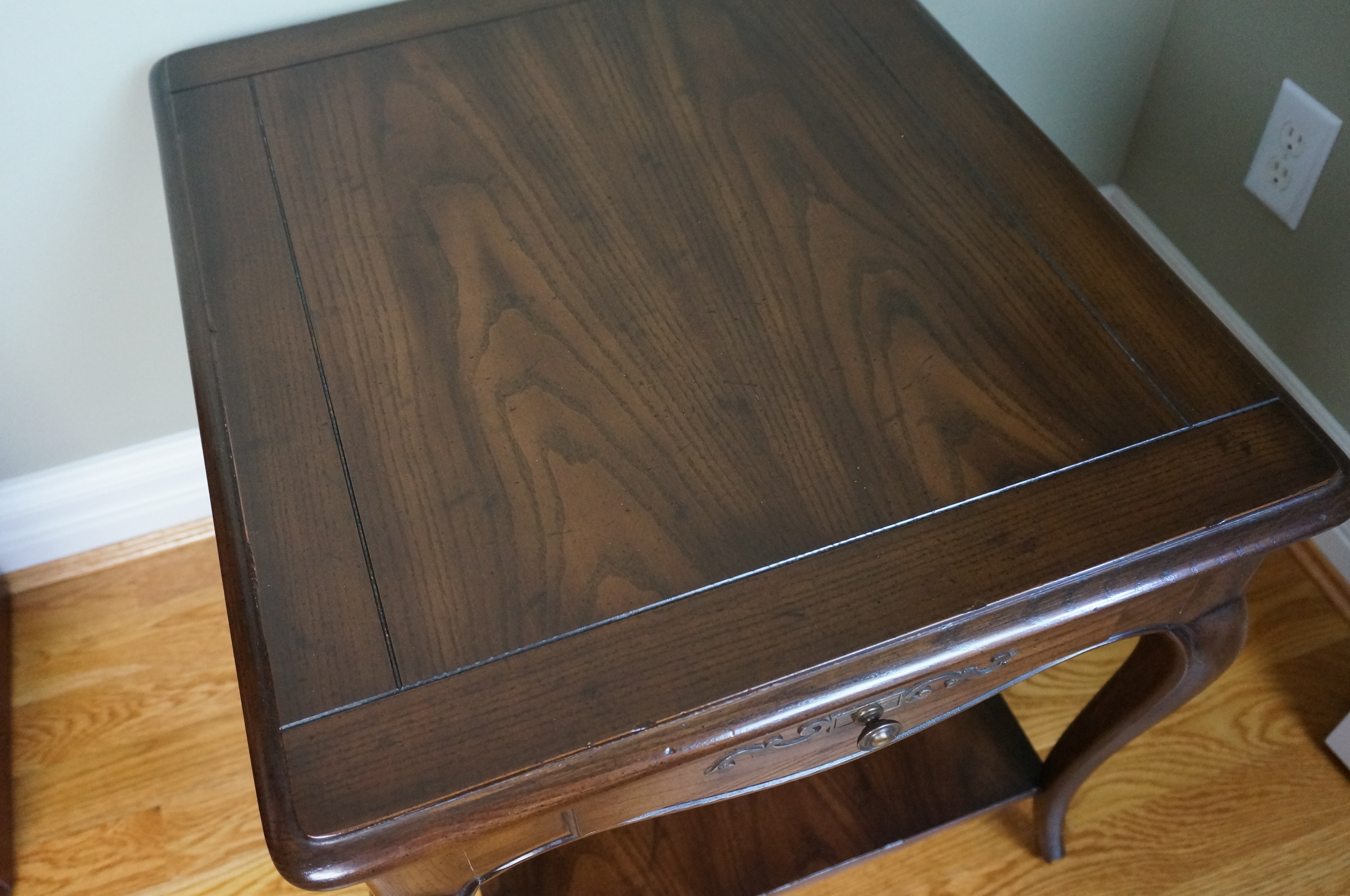 Henredon End Table EBTH