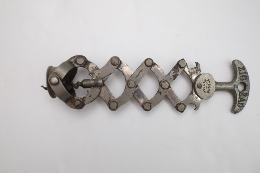 Vintage French Zig Zag Corkscrew EBTH