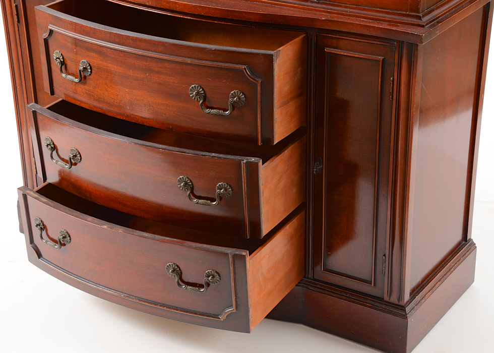 Bernhardt Mahogany China EBTH