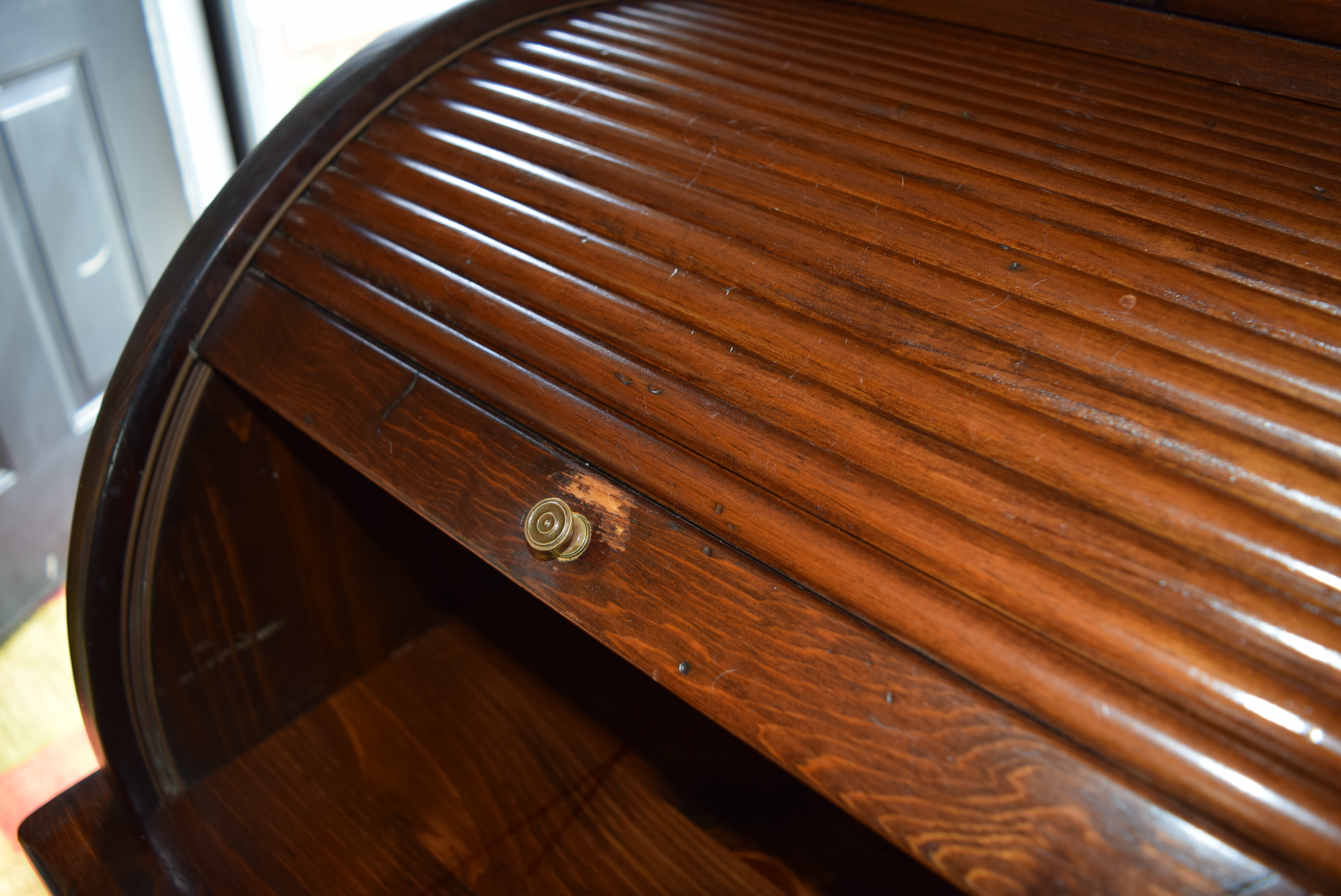 Kling Colonial Pine Rolltop Desk EBTH