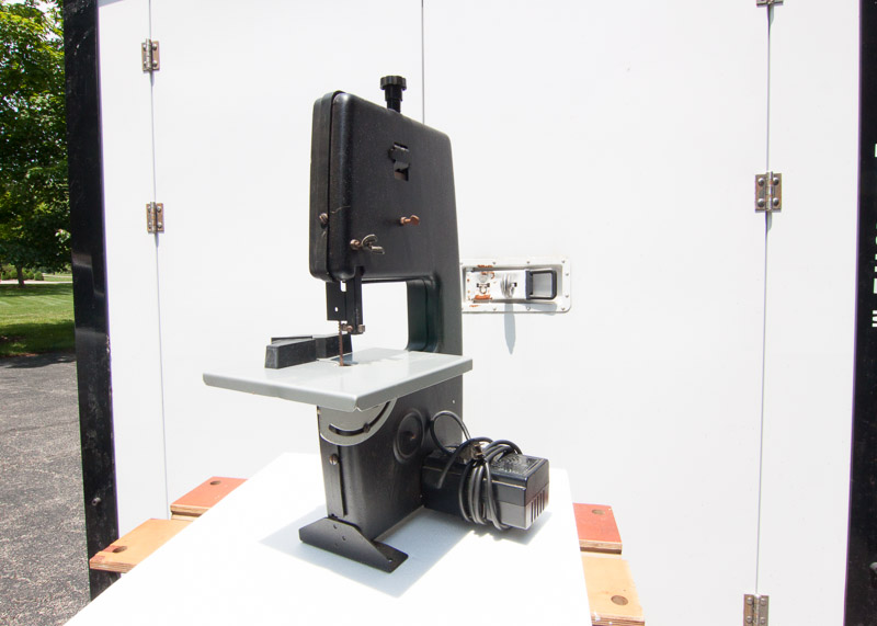 Black & Decker Bandsaw EBTH