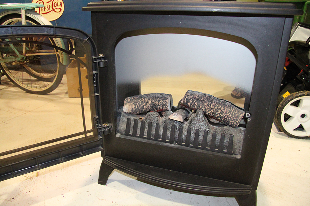 Charmglow Black Electric Fireplace EBTH