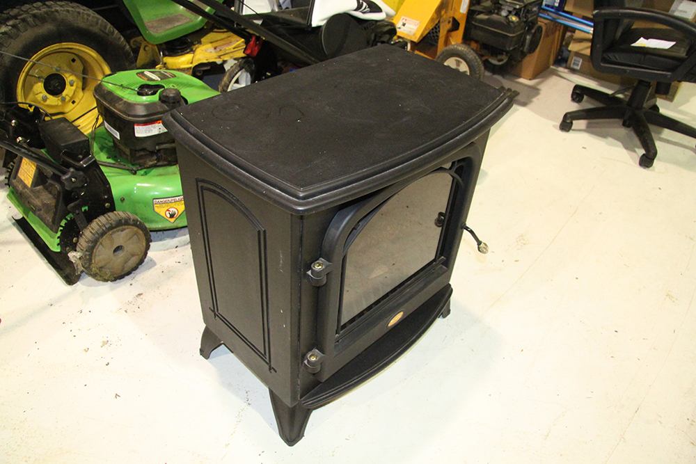 Charmglow Black Electric Fireplace EBTH