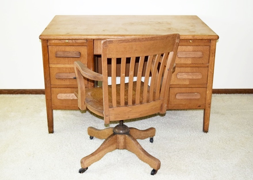 Circa 1947 Jackson Desk And Swivel Chair In Solid Oak Ebth