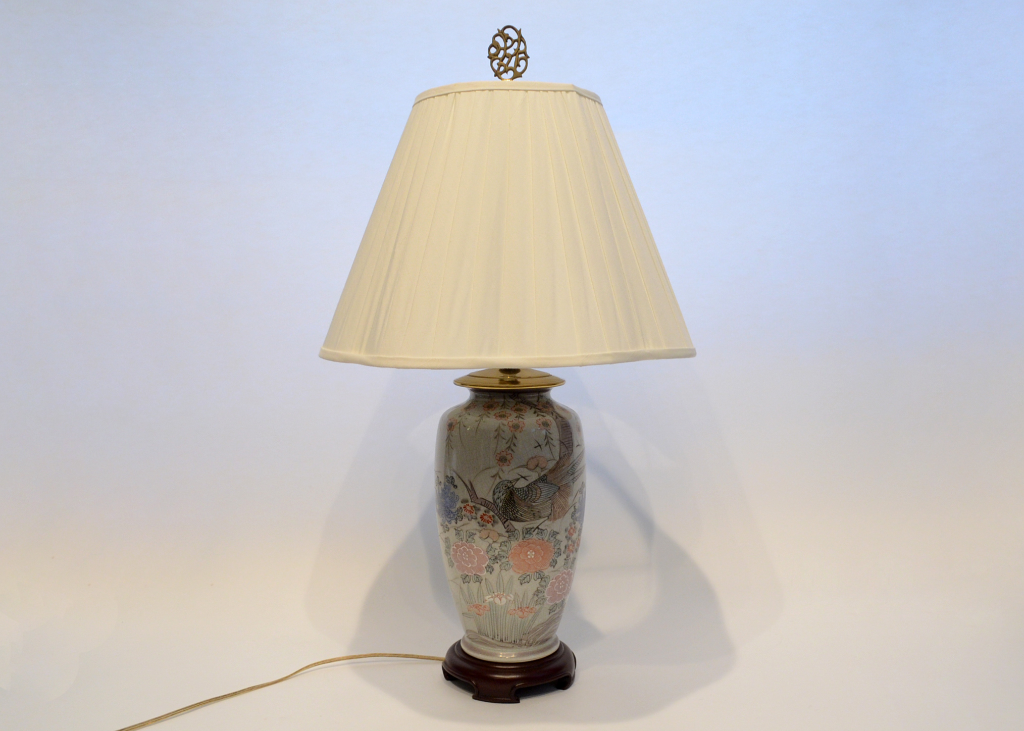 Ethan Allen Lamp EBTH