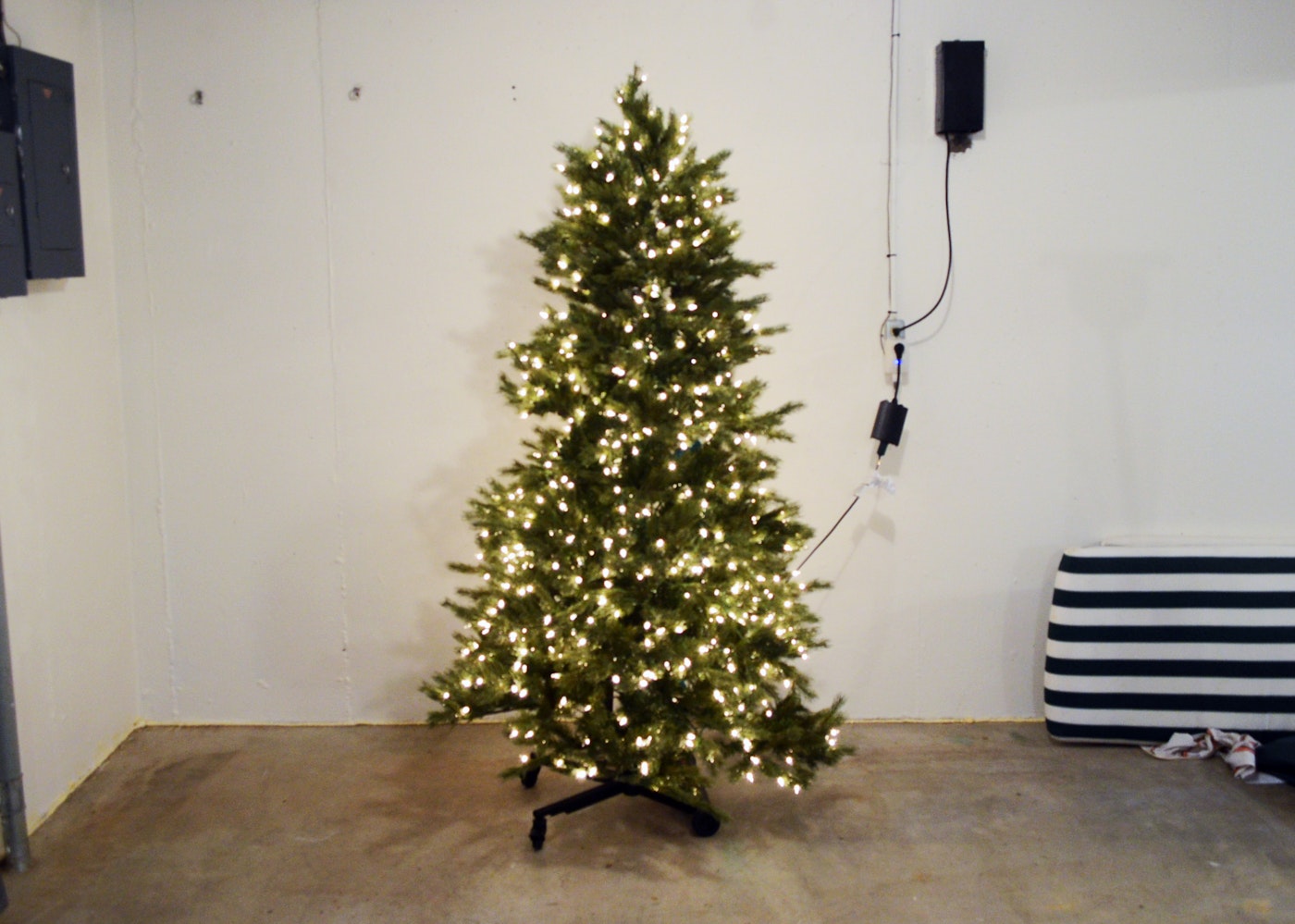 frontgate christmas tree ebth frontgate christmas tree storage