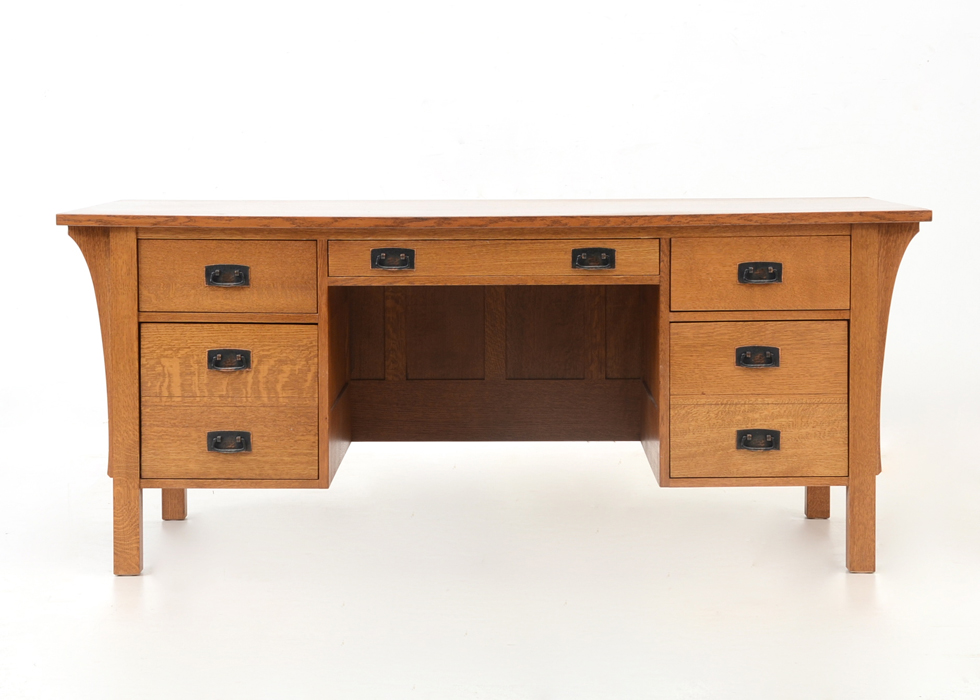 Contemporary Stickley Oak Executive S Desk Ebth