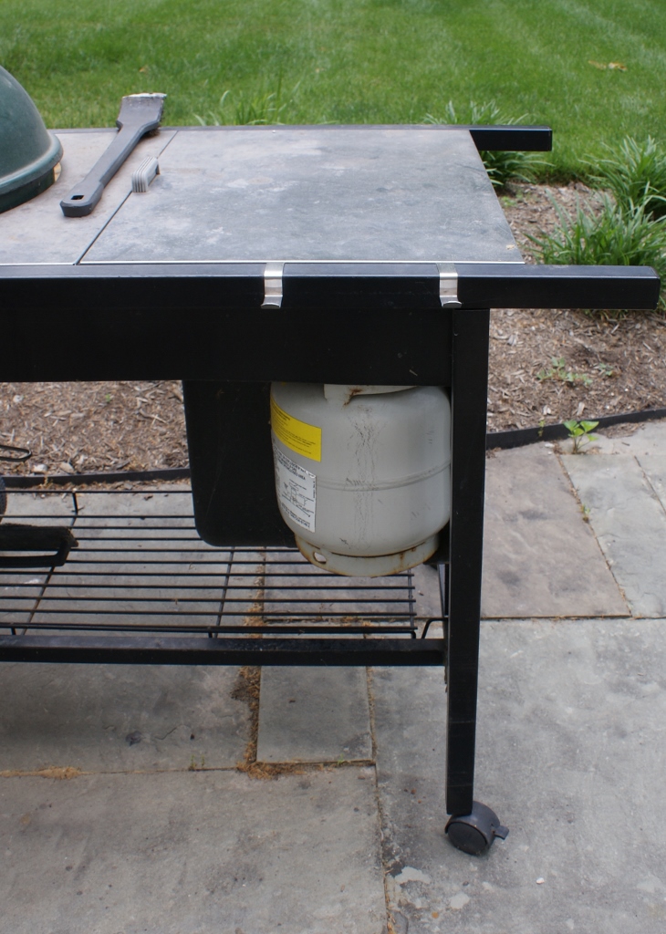 er Charcoal and Gas Combo Grill EBTH