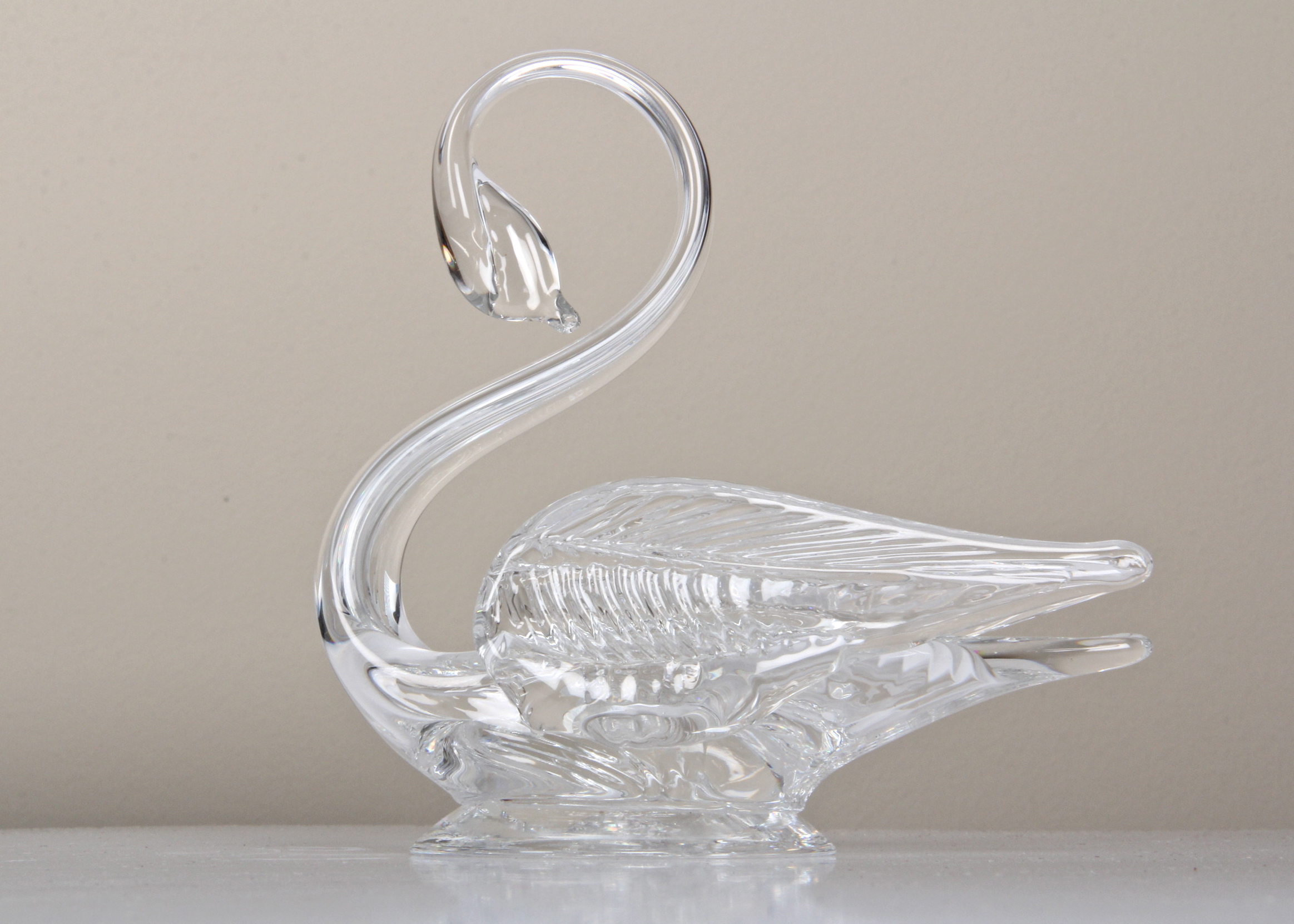 Edinburgh Crystal Swan Figurine EBTH