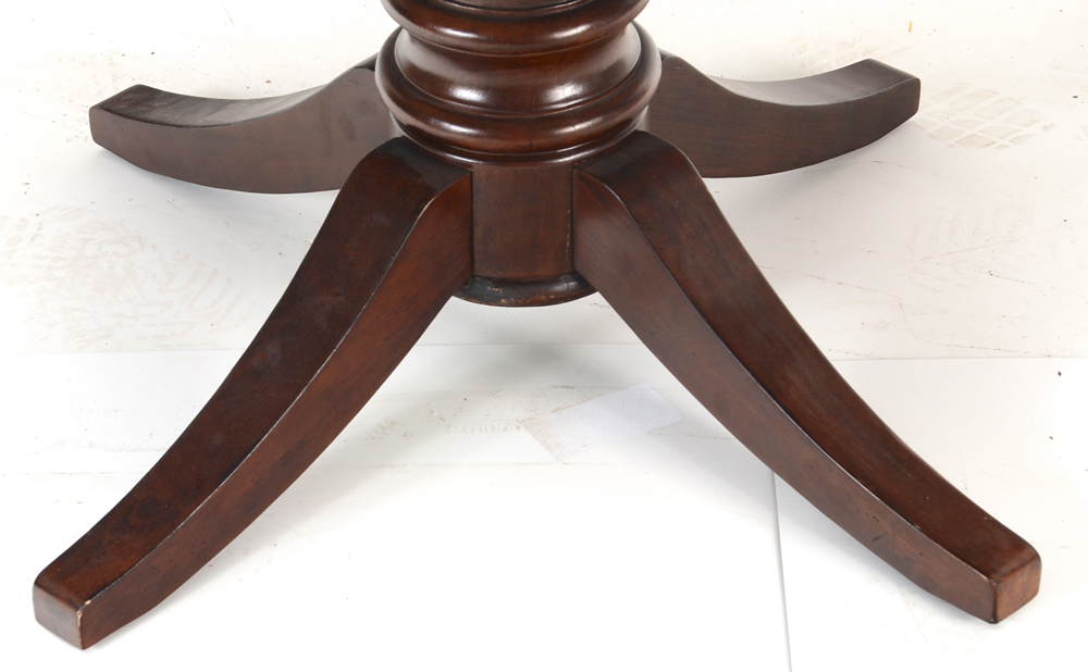 Round Pedestal Dining Table EBTH