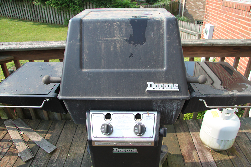 Ducane Gas Grill EBTH