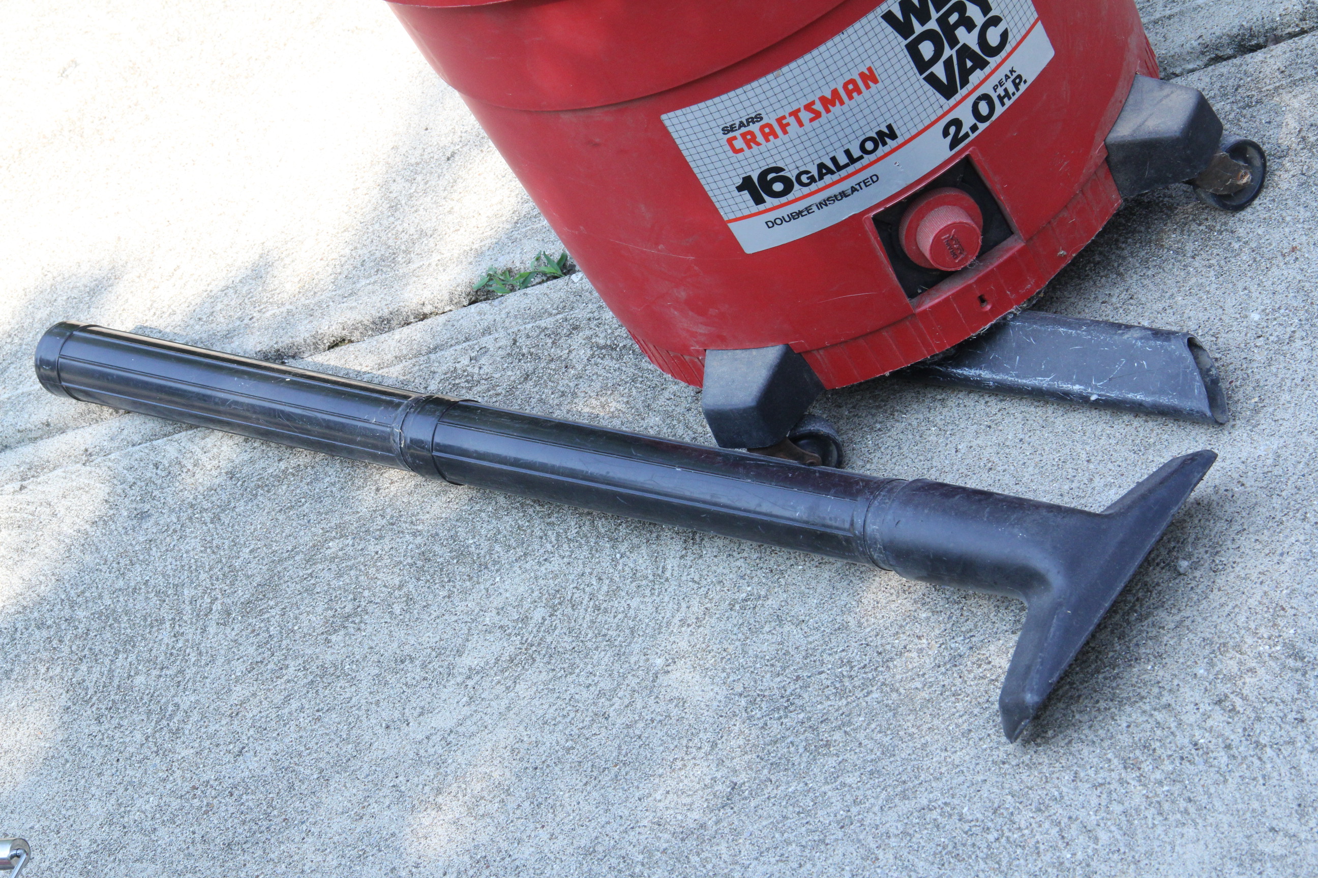 Craftsman 16 Gallon Wet/Dry Vac EBTH