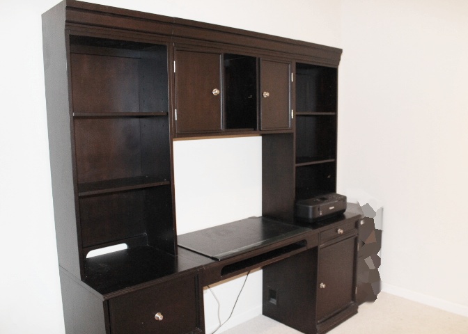 Dark Brown Desk with Hutch EBTH