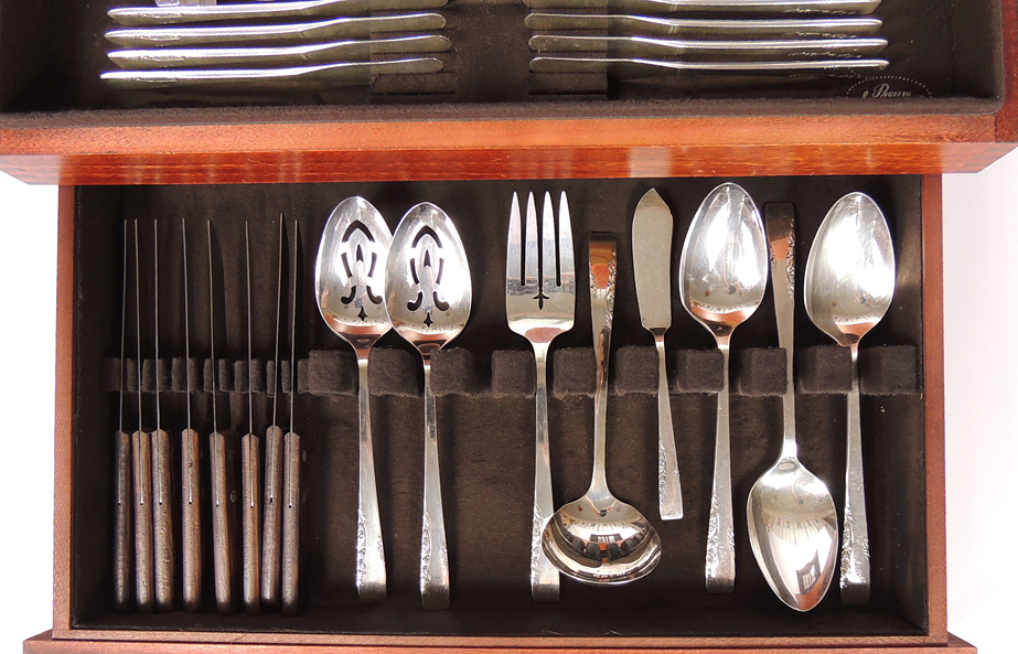 Oneida Proposal 1950s Silverware Set EBTH