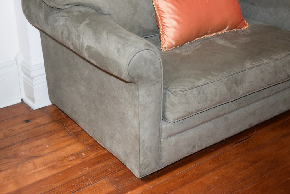 Twin Sleeper Loveseat by Havertys Furniture EBTH