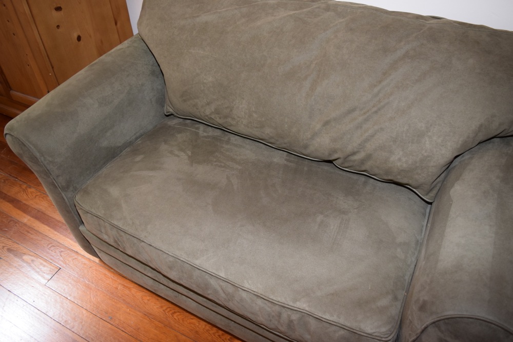 Twin Sleeper Loveseat by Havertys Furniture EBTH
