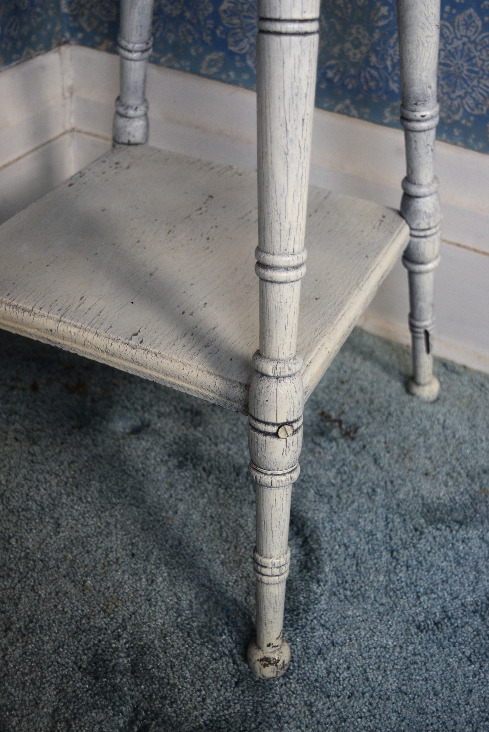 Distressed Wooden Accent Table EBTH