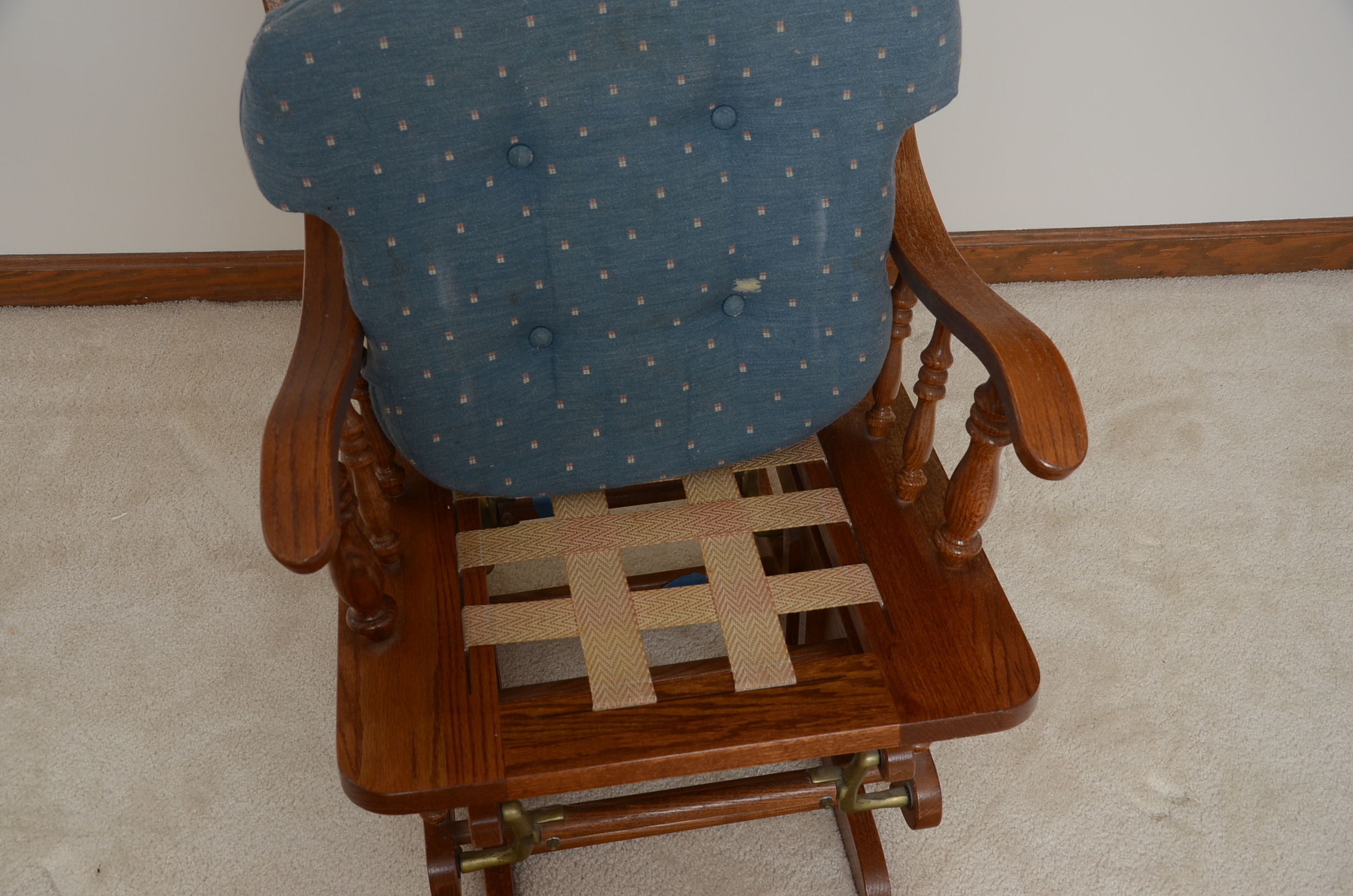 Oak Wood Glider Rocking Chair EBTH