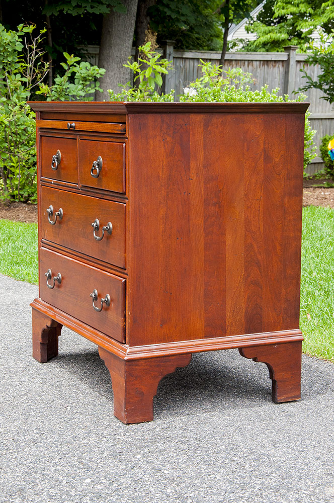 Lexington Furniture Bachelor's Chest EBTH