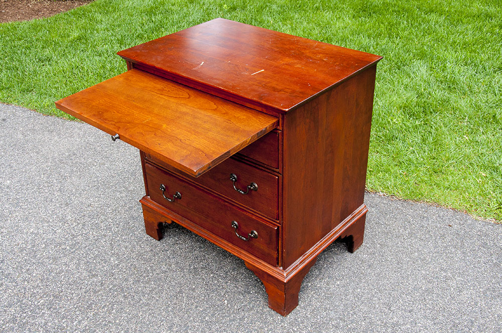 Lexington Furniture Bachelor's Chest EBTH