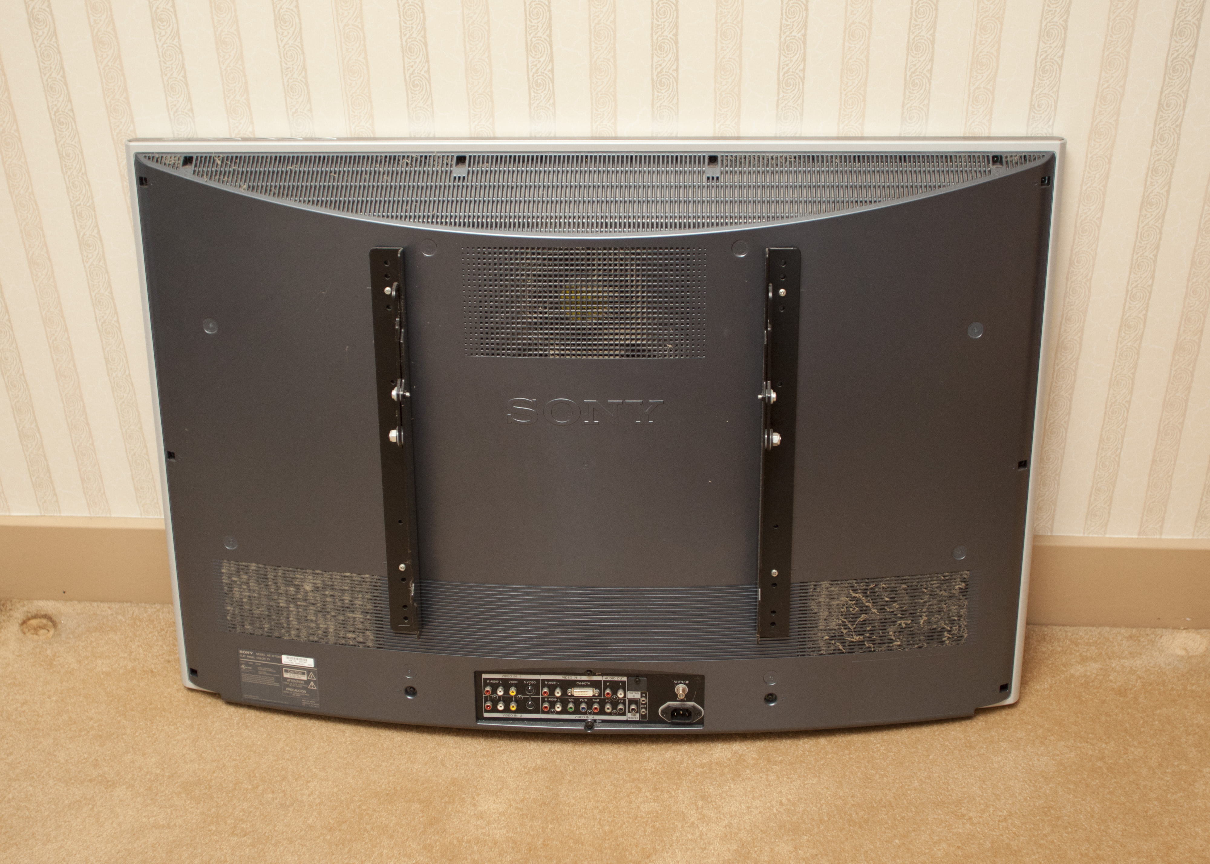 Sony 42" KE42TS2 WEGA HDTV Integrated Flat Panel Plasma Display EBTH