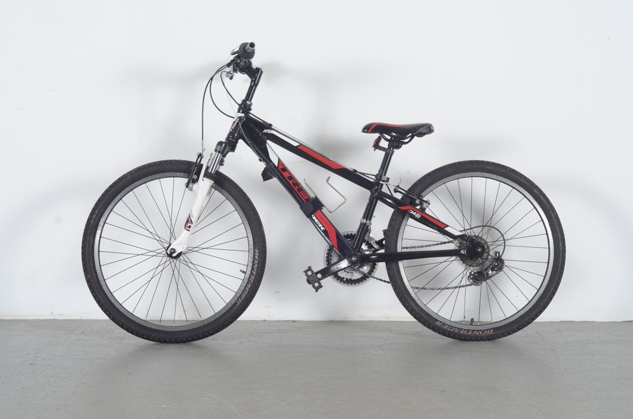 Trek MT 220 Child's Bicycle EBTH