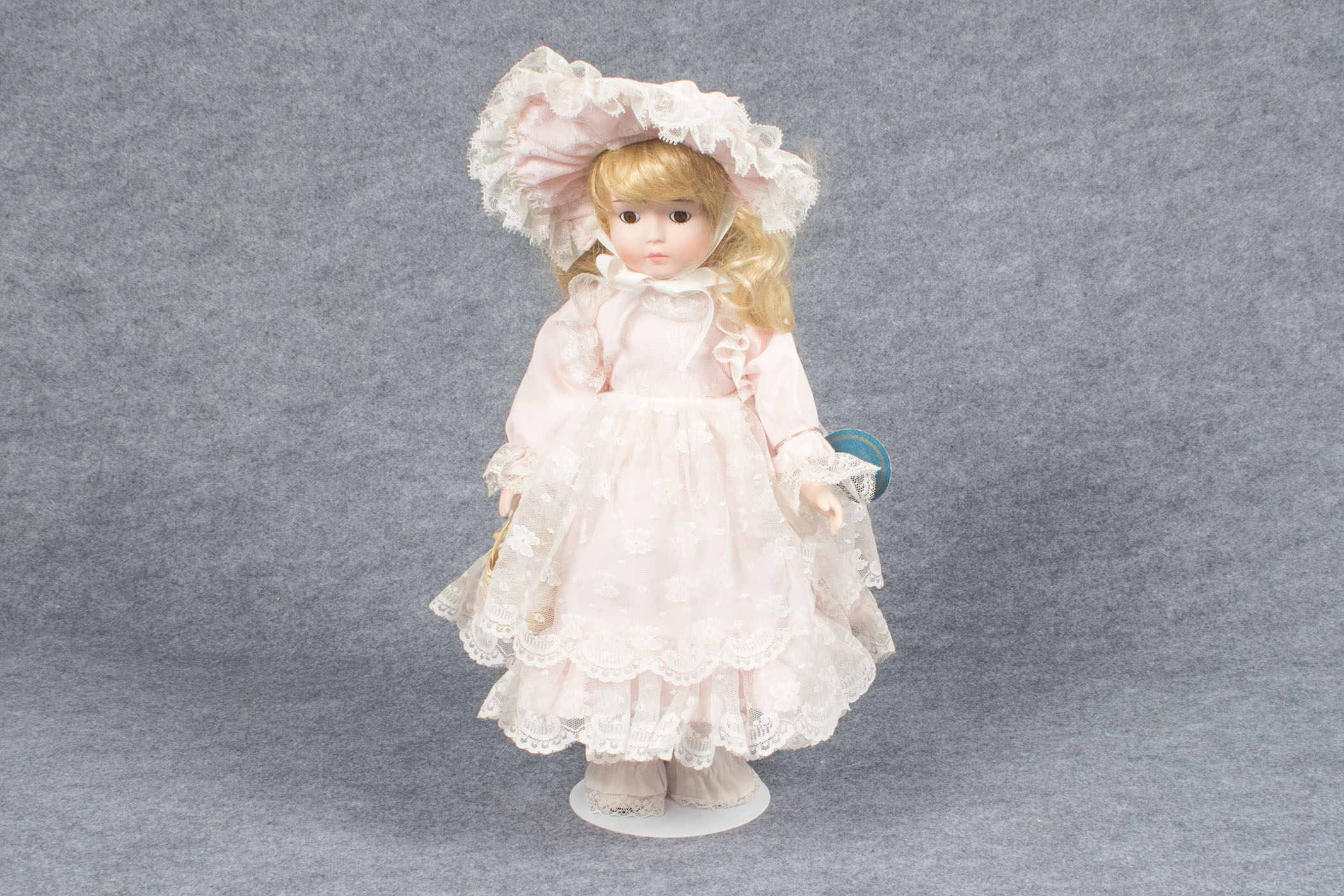 royal heirloom collection dolls