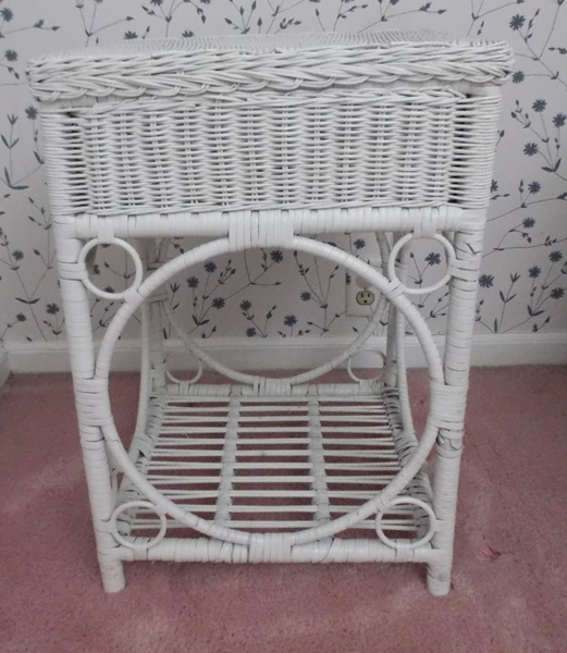 White Wicker Bedside Table EBTH