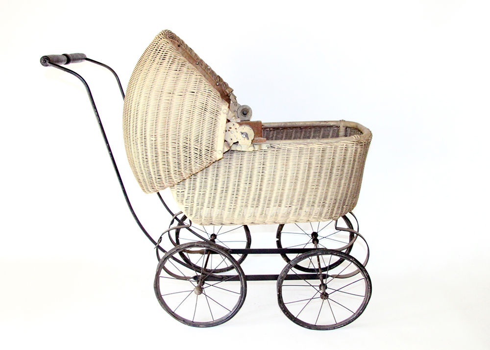 wicker and loom bassinet