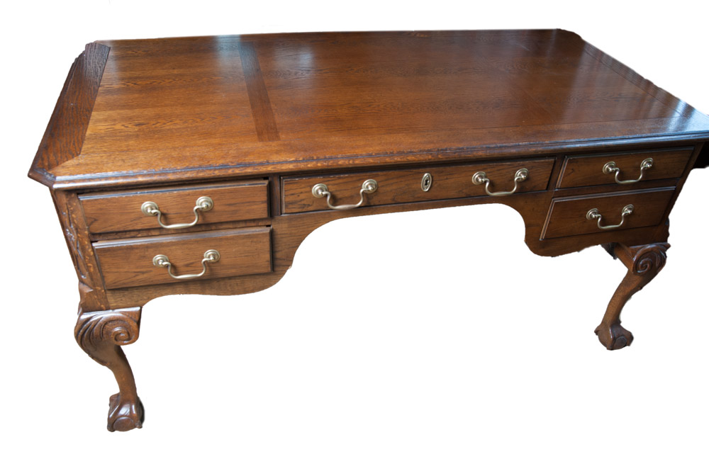 Executive Ball and Claw Foot Desk EBTH