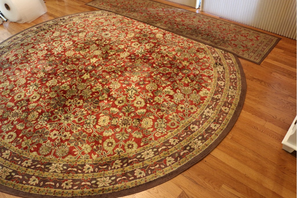 Port Royal Area Rug with Matching Runner EBTH