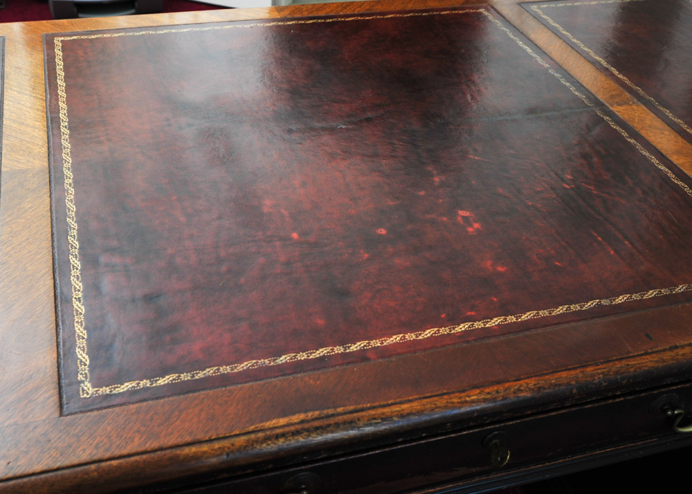 Executive Office Desk with Leather Inlays EBTH